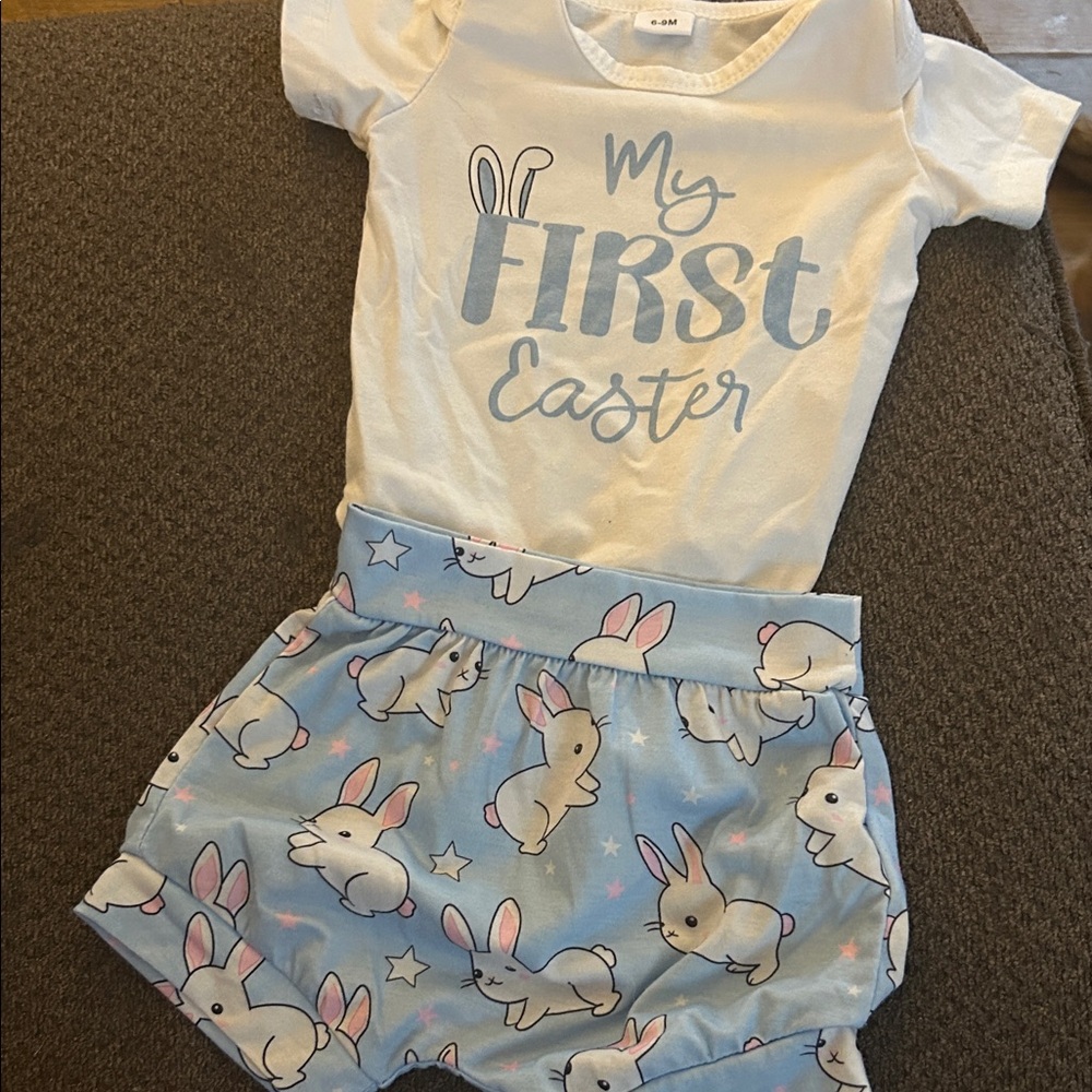 My first Easter 6-9M